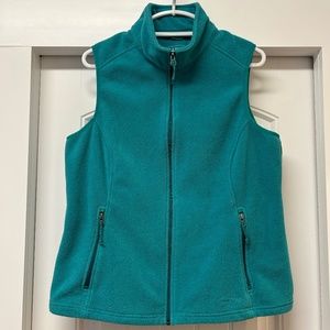 LL BEAN Woman’s POLARTEC Vest Teal Item ID 284616 RN 71341 VN 01540 Size L